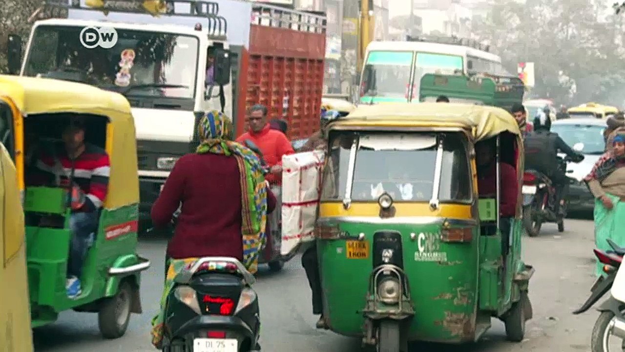 Delhi: Cracking down on traffic offenders | DW News