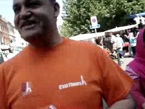 Halis Kökten en campagne à Molenbeek