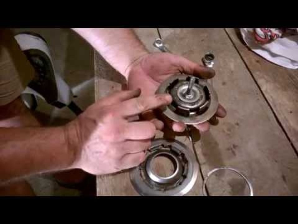 guida: come sostituire e smontare frizione della vespa how to disassemble and replace clutch vespa