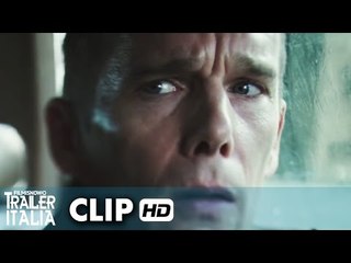 REGRESSION Clip Italiana 'Sguardi' (2015) - Emma Watson [HD]