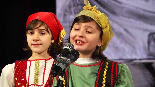 Një akt dashurie nga nxënës të kryeqytetit - Top Channel Albania - News - Lajme