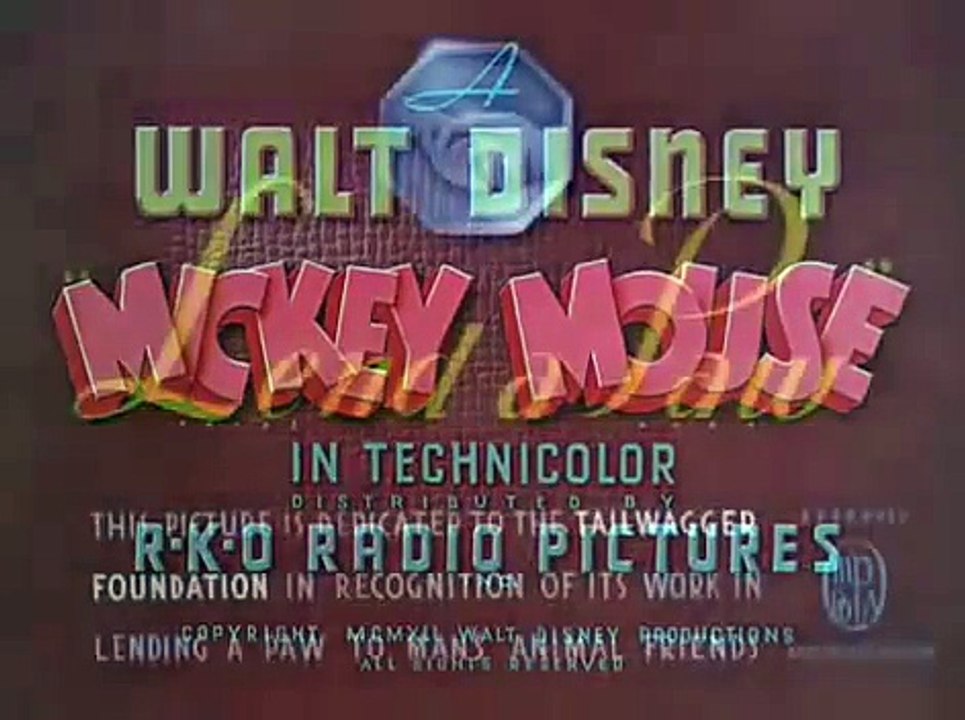 Mickey Mouse, Pluto Lend a Paw (GoGetter English Kids)