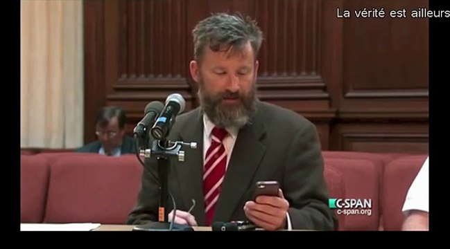 Chemtrails : Révélations inquiétantes d\'un activiste anti-géoingénierie - 2015