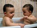 Twins Brothers Enjoying Bath Time Video Dailymotion