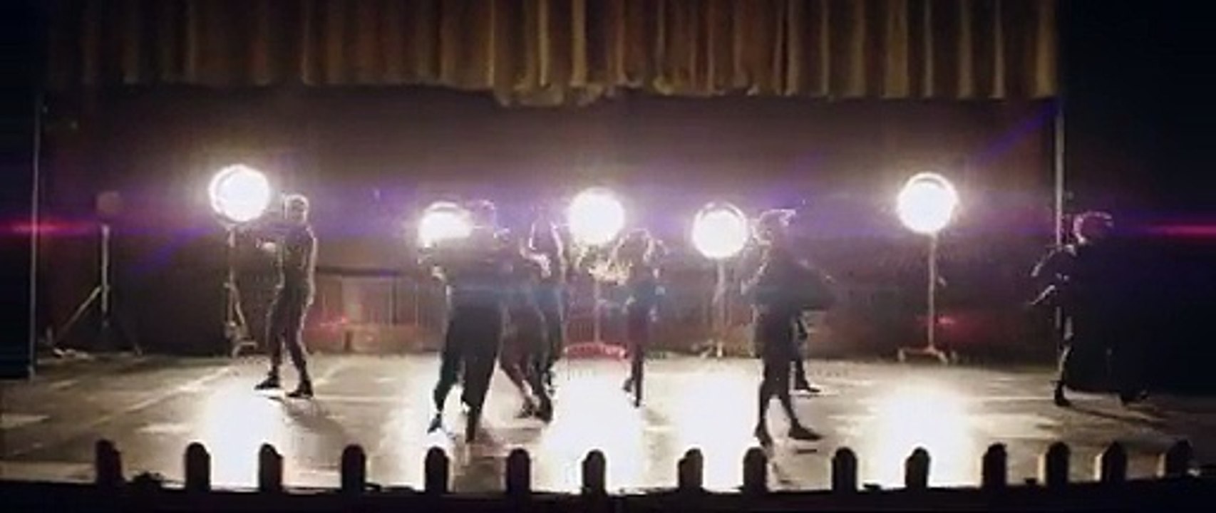 Zendaya - Neverland -