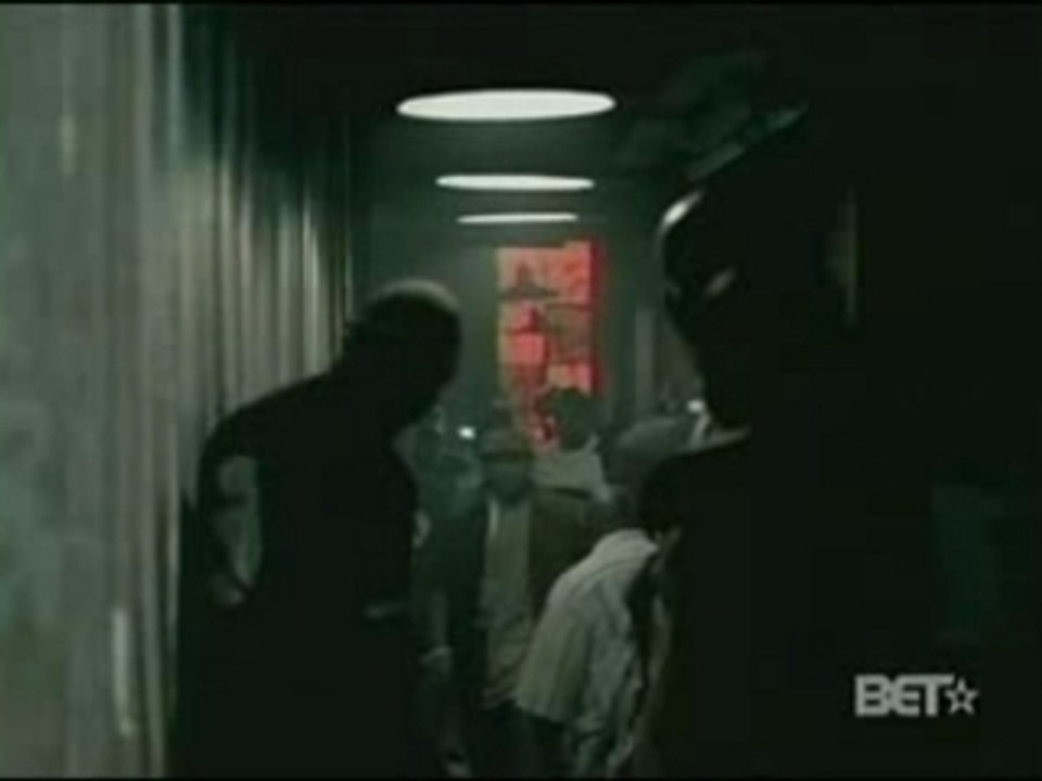 Hands Up-Lloyd Banks Ft.50 Cent