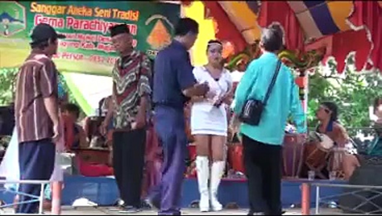 JAIPONG DANGDUT - 1001 Hari