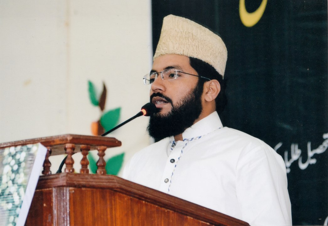 MUFLIS-E-ZINDAGI AB NA SAMJHE KOI. -by  Hafiz Noman Tahir