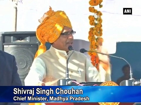 Shivraj Singh Chouhan addresses gathering on Republic Day