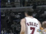 Toni Kukoc Drive Chicago Bulls