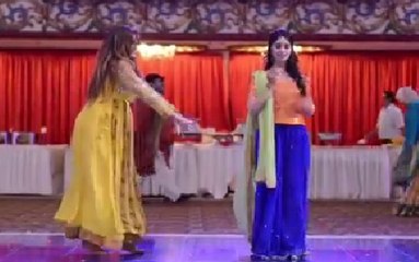 Chittian Kalliyan || Girls Wedding Dance (HD) Vip Mehndi Ceremony 2016