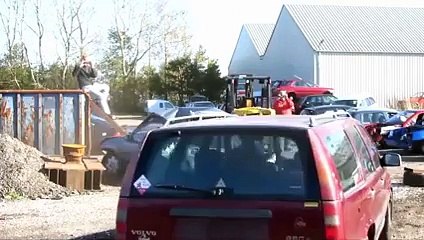 Çılgınca volvo araba parçalama