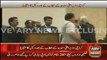 See What a Lawyer Did with CM Sindh Qaim Ali Shah during a Ceremony