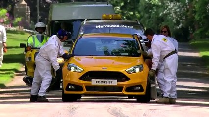 Ford Focus ST vs Ford Focus ST Gran Turismo 6