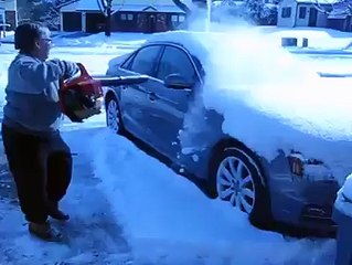 Best way to clean the snow off your vehicle this Winter
