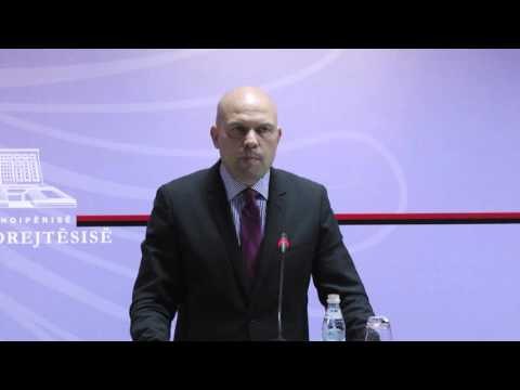 Report TV - Pronat, Manjani: Hipoteka e Aluizni nuk zbatojnë VKM, pa harta dixhitale