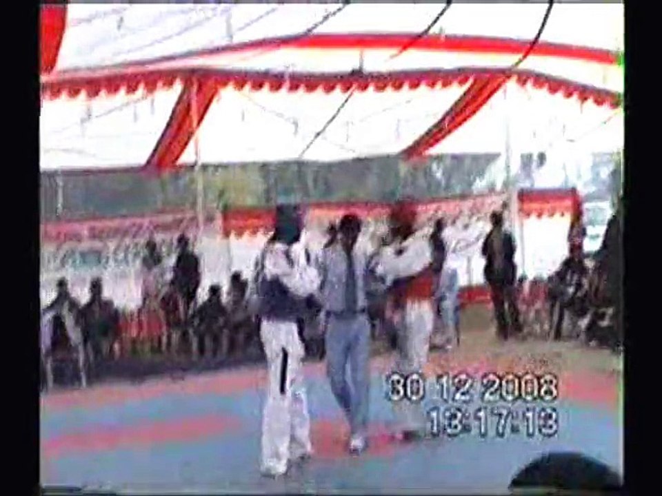 adil bin talat pakistan taekwondo champion hits back kick to rizwan dogar