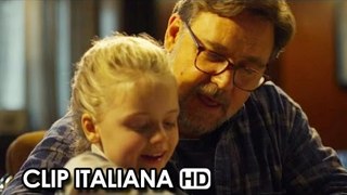 Padri e Figlie Clip Italiana 'Russell Crowe e Kylie Rogers cantano insieme' (2015) HD