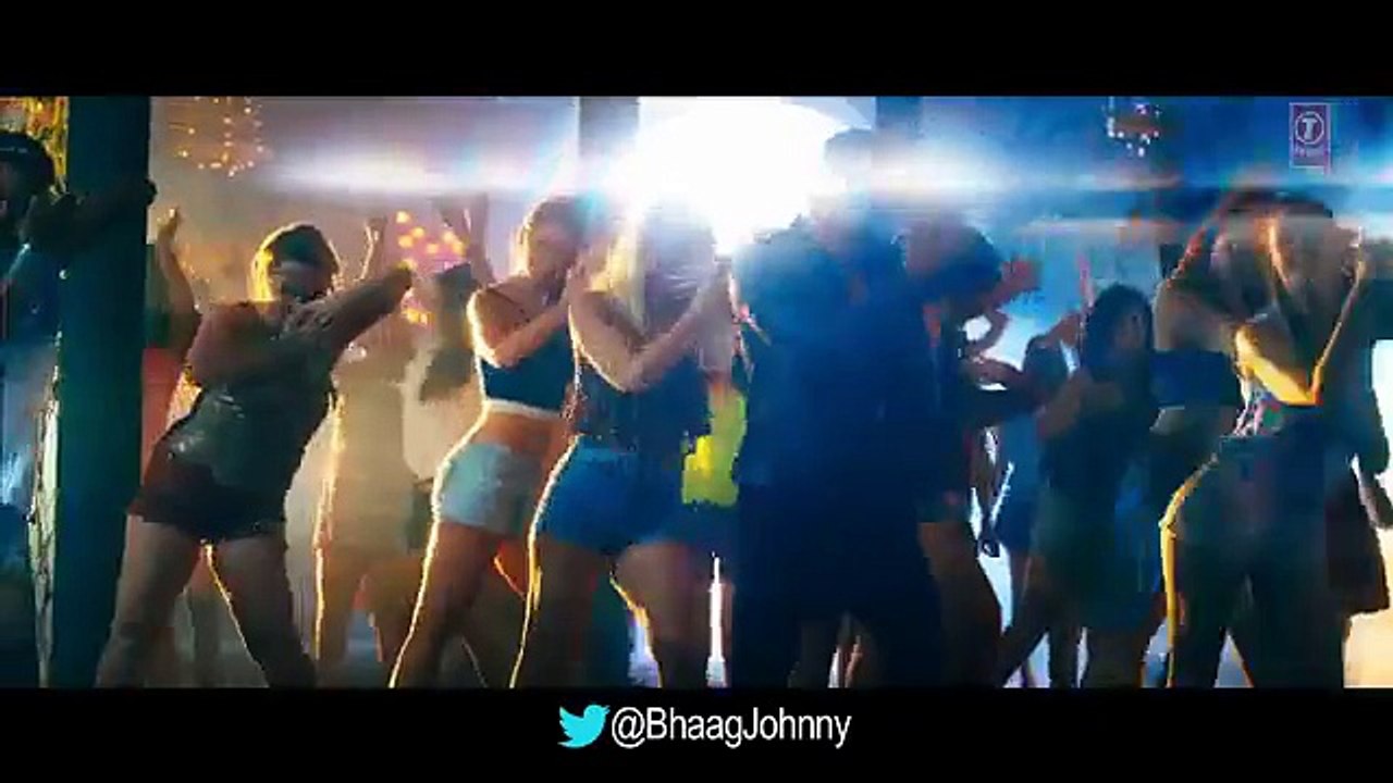 Yo Yo Honey Singh  Aankhon Aankhon VIDEO Song   Kunal Khemu, Deana Uppal   Bhaag Johnny_(640x360)