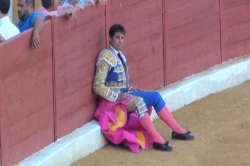 Toreros apoyan a Francisco Rivera por la fotografía