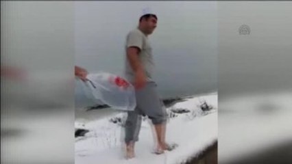 Karadeniz İnadı Tutunca Eksi 1 Derecede Denize Girdiler