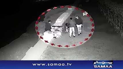 Police Ehelkar Nashe Mein Idher Udhar, Dekhiye Ye Exclusive Footage