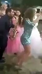 Geline Düğünde Oynama Dersi Veren Abla