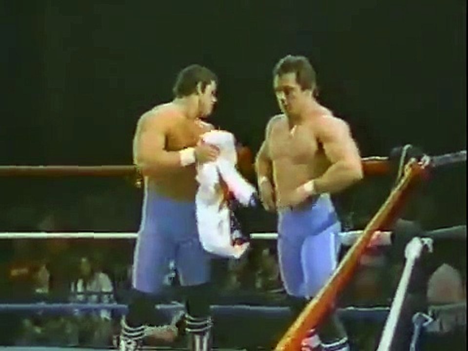 British Bulldogs vs Matt Borne & AJ Petruzzi   Championship Wrestling April 6th, 1985