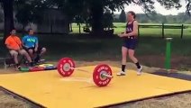 Girl Lifts Weights at Competition | Impressive!