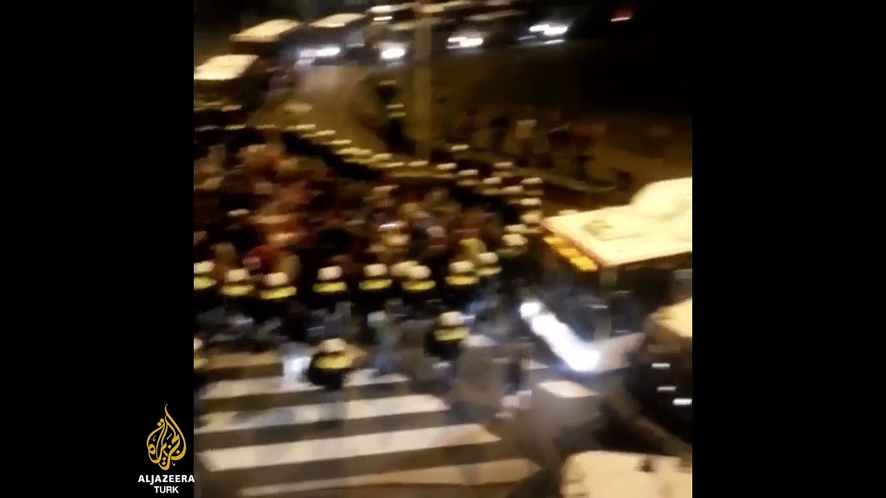 Hollandada Henriquez protestosunda 200 gözaltı