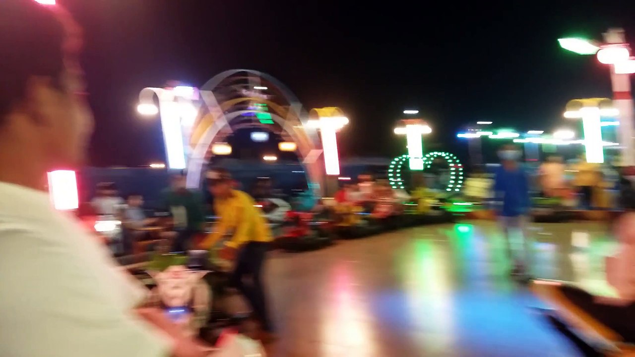 Car nocking playground