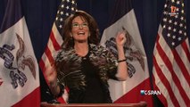 Tina Fey dans la peau de Sarah Palin dans le Saturday Night Live du 23/01