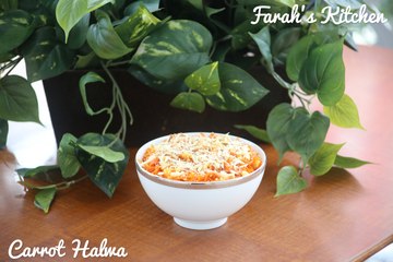 (Desi Recipe) Carrot Halwa گاجر کا حلوہ  *Farah's Kitchen* - Season 1 Episode 14