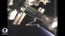 3/19/2014 GIANT UFO APPROACHES INTERNATIONAL SPACE STATION!