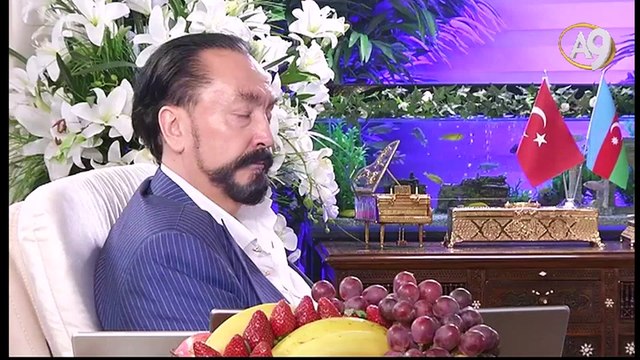 Firavun’un tarassud kulesi gibi İngiliz derin devleti de Galata Kulesinden halkı izlemiştir.