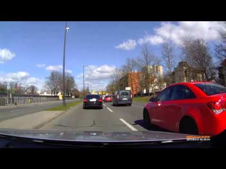 сырье кадры вау сырье кадры автокатастрофа