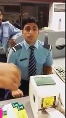 Watch How Govt Collecting Tax From Overseas Pakistanis on Airport