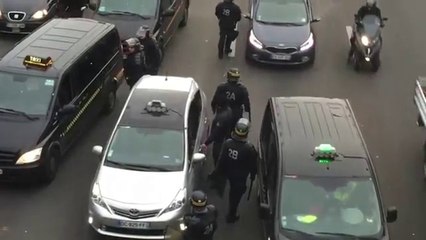 Raw: Arrests Made as French Taxi Drivers Strike