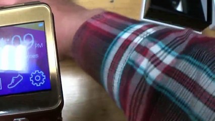 NO.1 G2 Bluetooth Smartwatch Unboxing en español