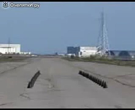 Так может тормозить только УАЗ Буханка