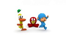 Super Pocoyo reminds us to brush our teeth every day