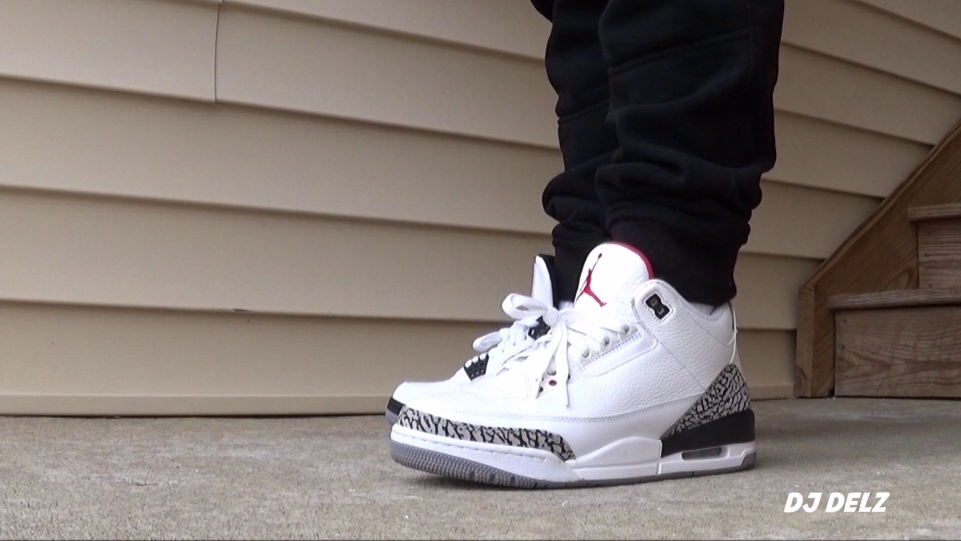 indtil nu filosofi Depression Air Jordan White Cement 3 VS 4 Sneakers - video Dailymotion