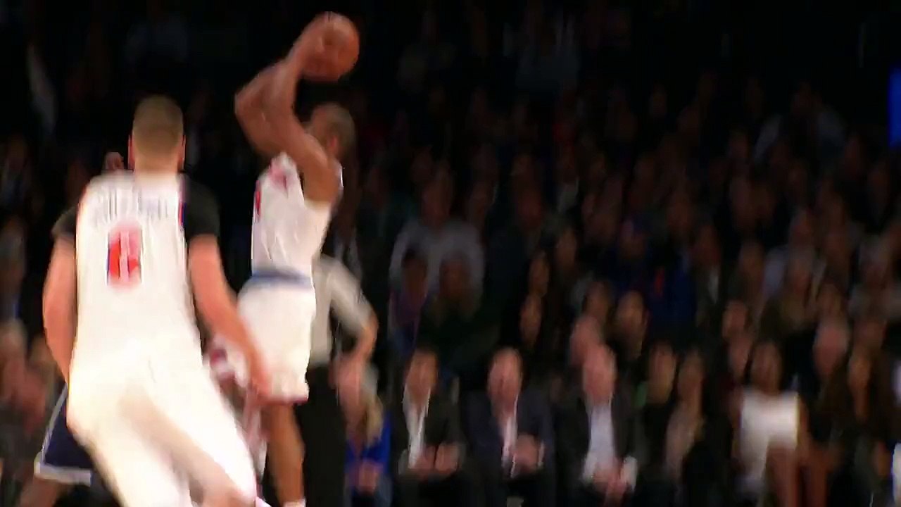 Kristaps Porzingis Throws Down a Monster Tip-Slam!