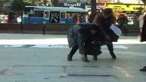 Mersin'de 'Elinizi Çocuklardan Çekin' Eylemi