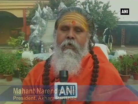 Women must not be barred from entering temple: Mahant Narendra Giri