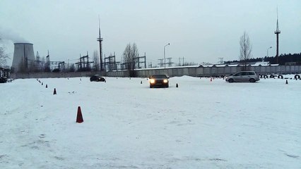 Корпоративный тренинг на льду от драйв клуба Карбон www.carbon.co.ua