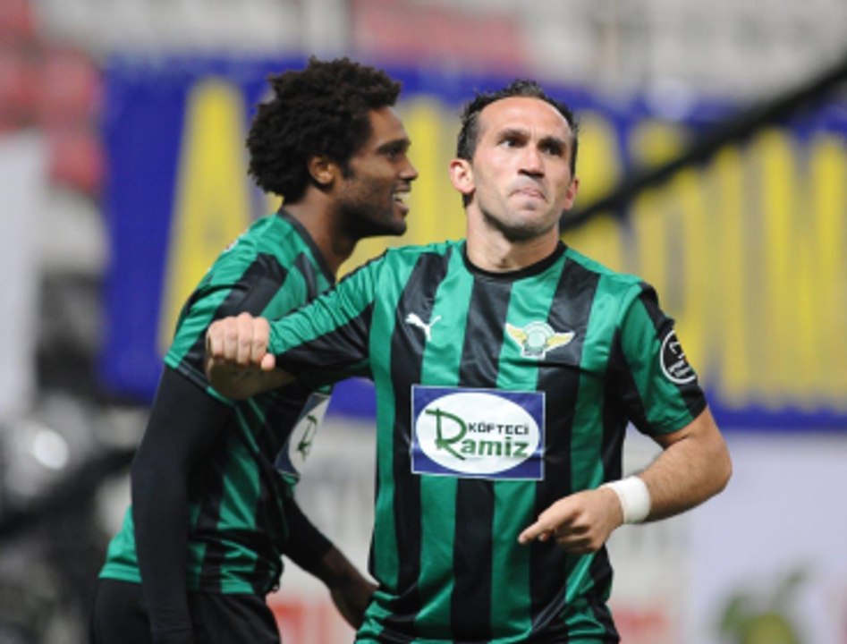 Karşıyaka'da Gekas Sesleri