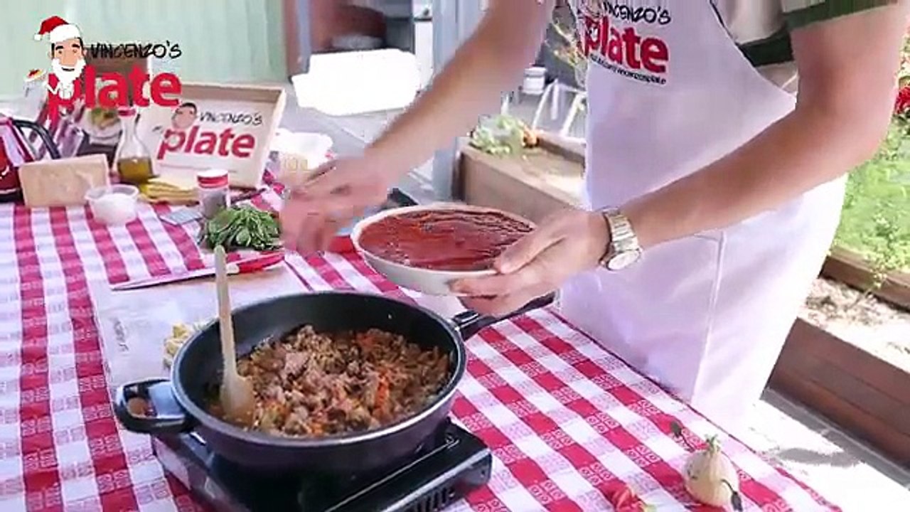 Italian Lasagna Recipe _ The BEST Homemade Lasagna _ Christmas Lasagne