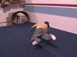 Capoeira break dance accident