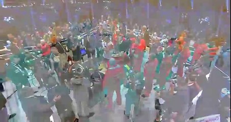 Tyson Fury of heavyweight championship SING FOR HIS LOVE WOMEN